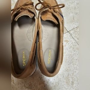 Sperry loafers tan size 10